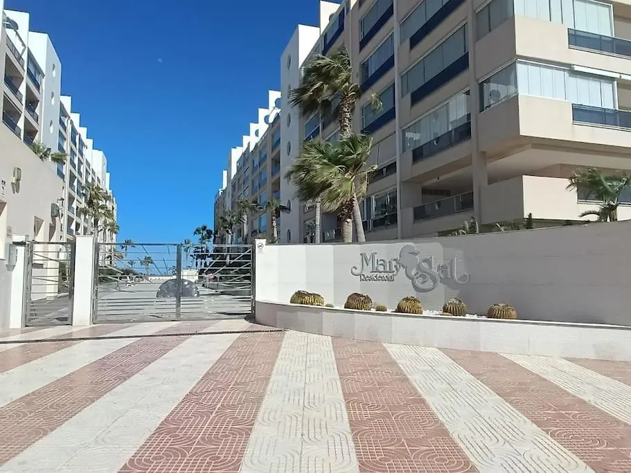 Mar Y Sal 12 Suites, Gran Terraza Con Vistas Al Mar, 2 Hab, Garaje Y Piscina Roquetas de Mar Apartment